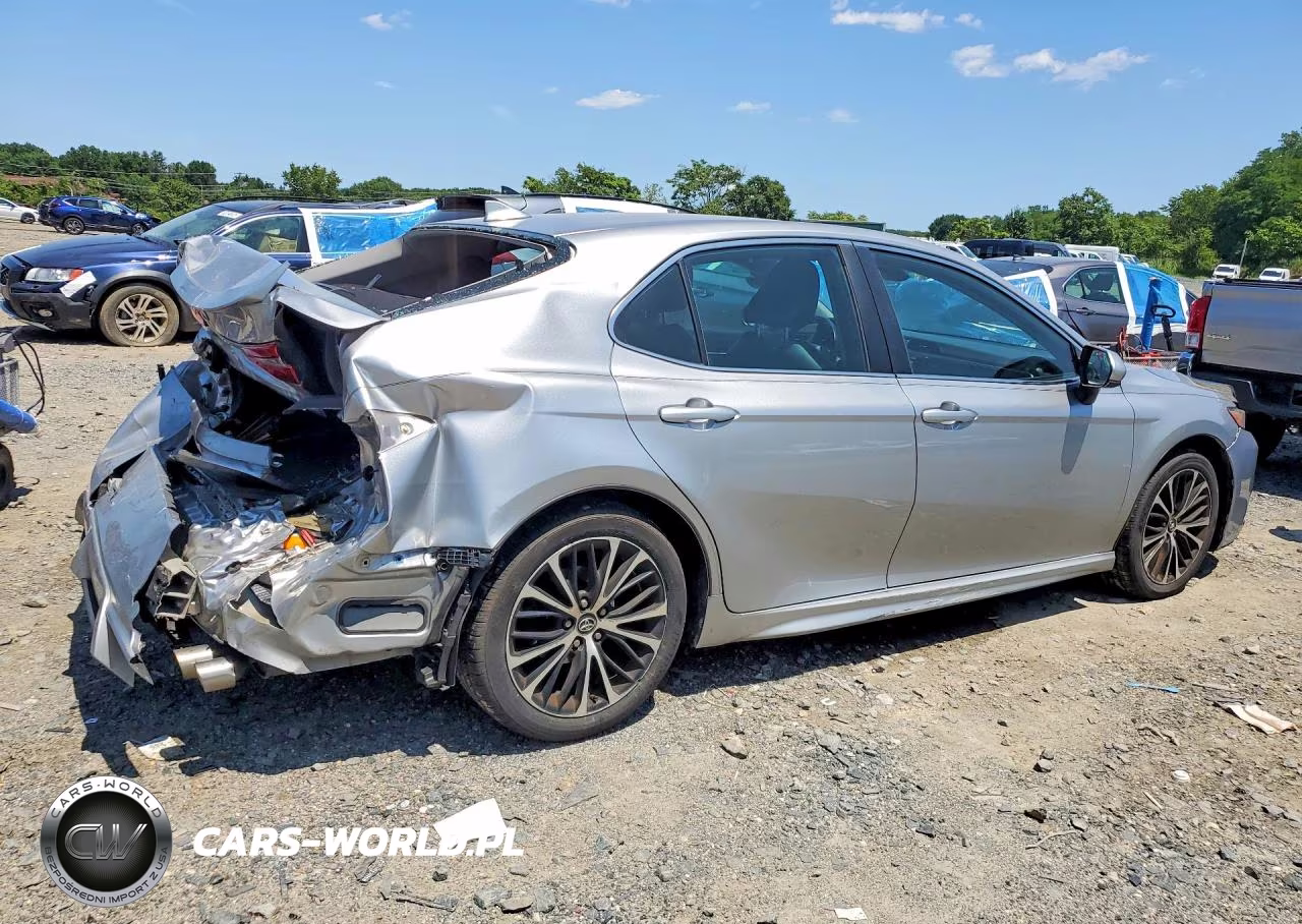 2019 Toyota Camry Se VIN:4T1B11HK8KU162435 - 3
