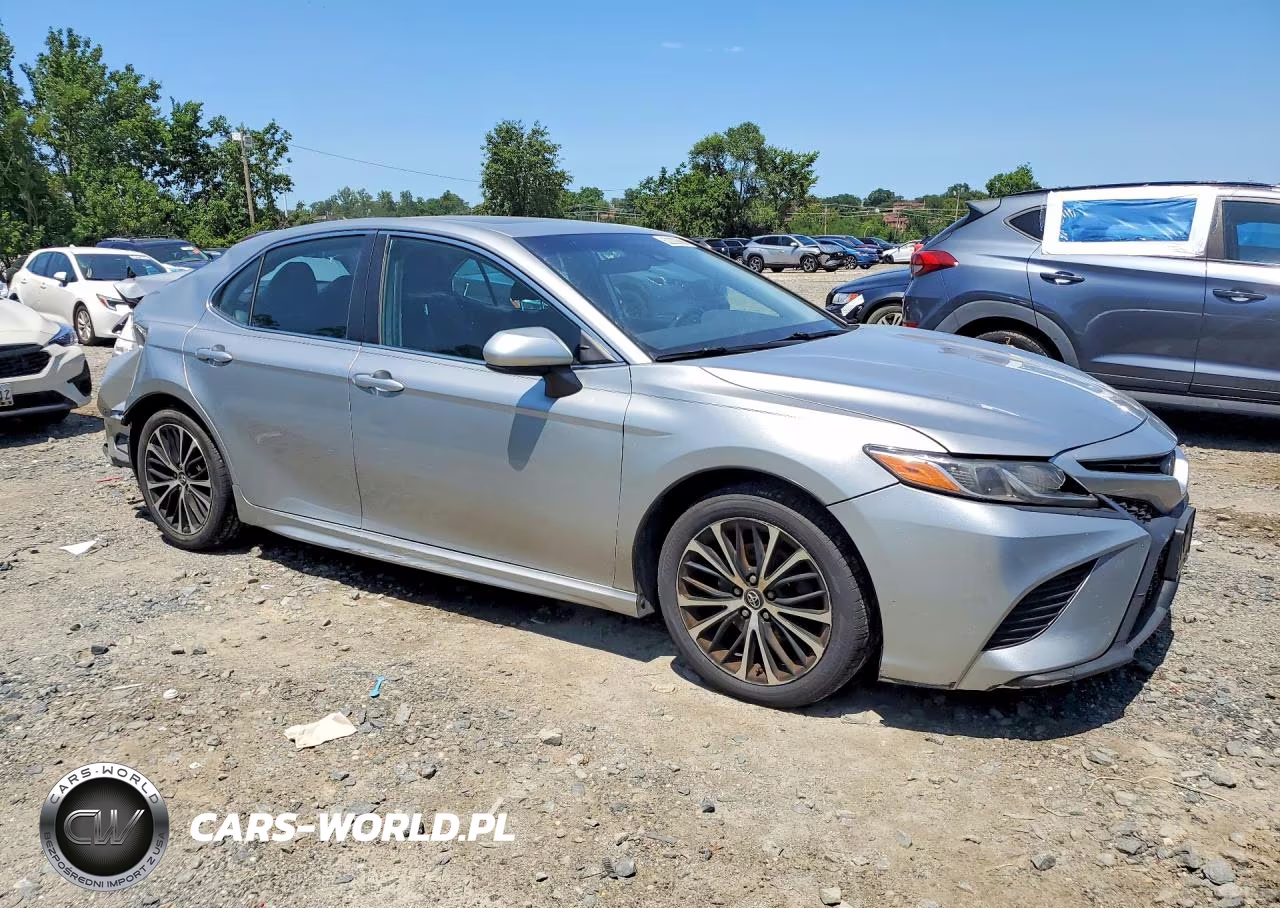 2019 Toyota Camry Se VIN:4T1B11HK8KU162435 - 4