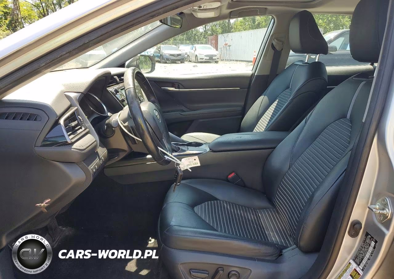 2019 Toyota Camry Se VIN:4T1B11HK8KU162435 - 7