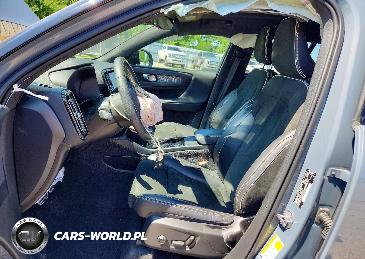 2021 Volvo Xc40 T5 R-Design VIN:YV4162UM7M2612487 - 7