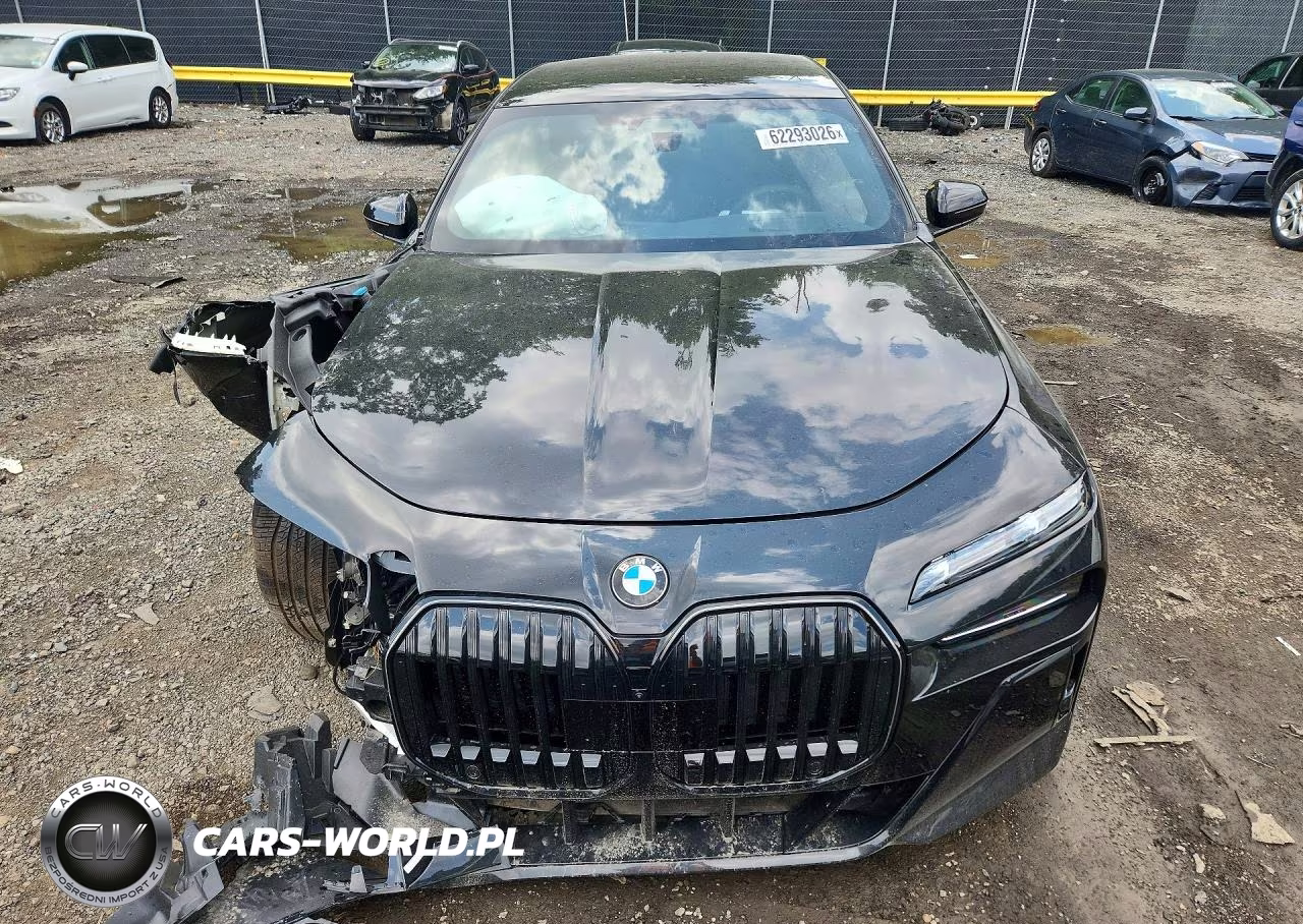 2026 BMW 760 Xi VIN:WBA33EJ0XTCX40526 - 5