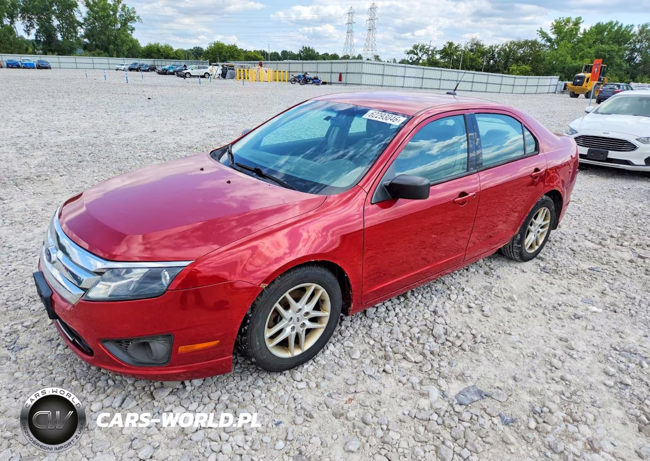 2010 Ford Fusion S