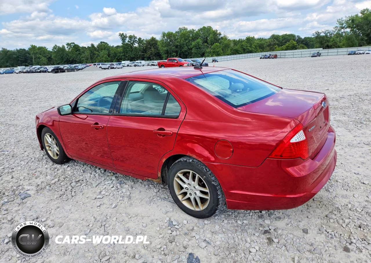 2010 Ford Fusion S VIN:3FAHP0GA9AR213453 - 2
