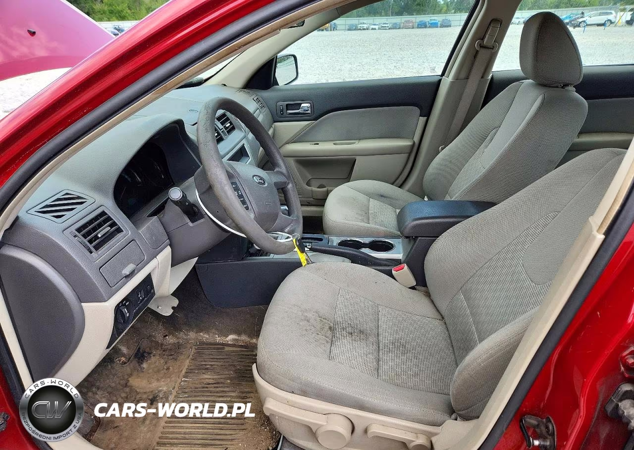 2010 Ford Fusion S VIN:3FAHP0GA9AR213453 - 7