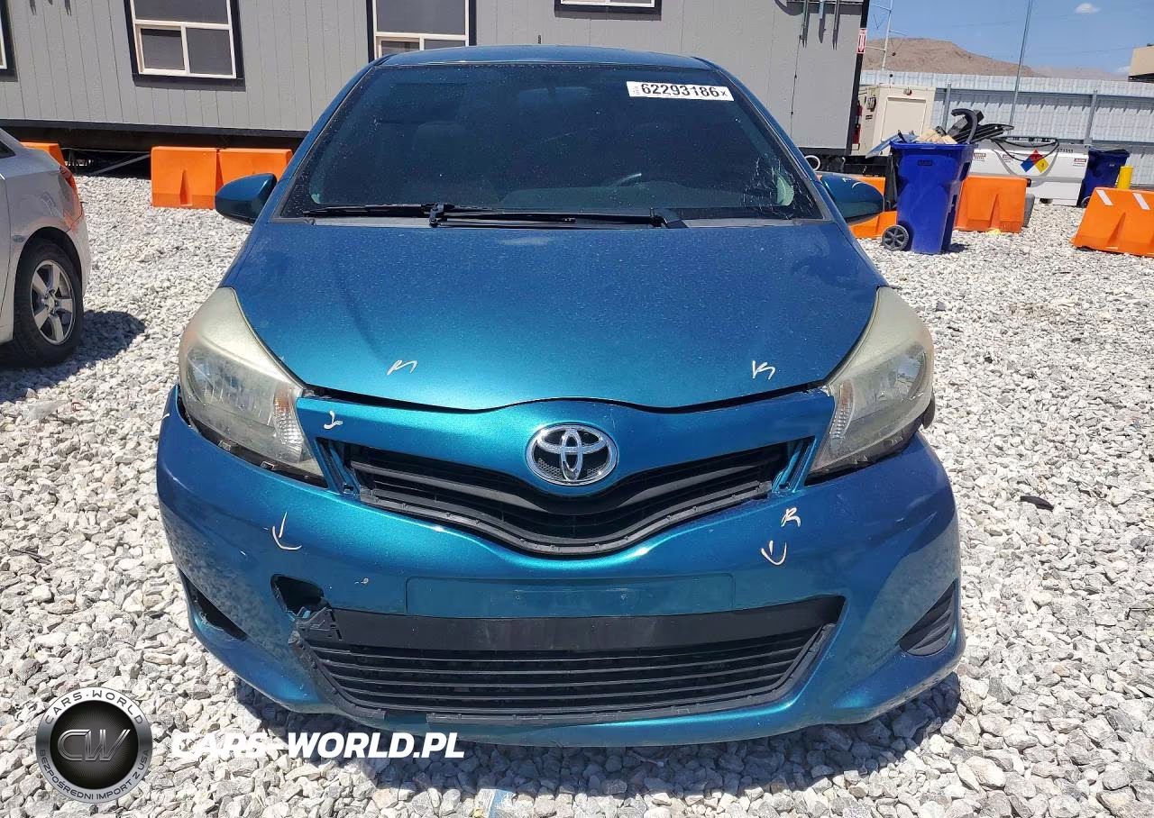 2014 Toyota Yaris 3-Door L VIN:JTDJTUD3XED589842 - 5
