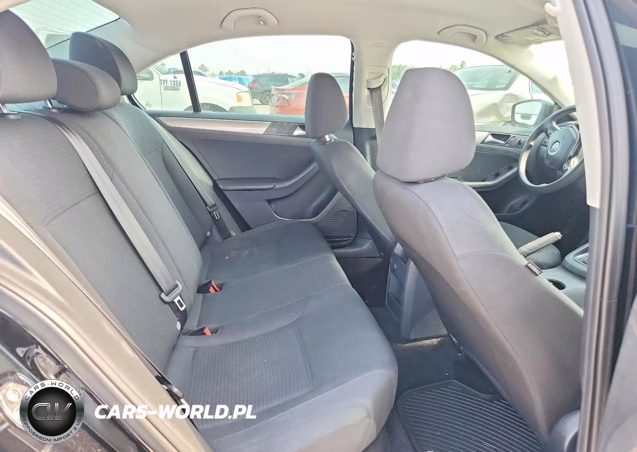 2016 Volkswagen Jetta Se VIN:3VWD67AJ5GM403704 - 10