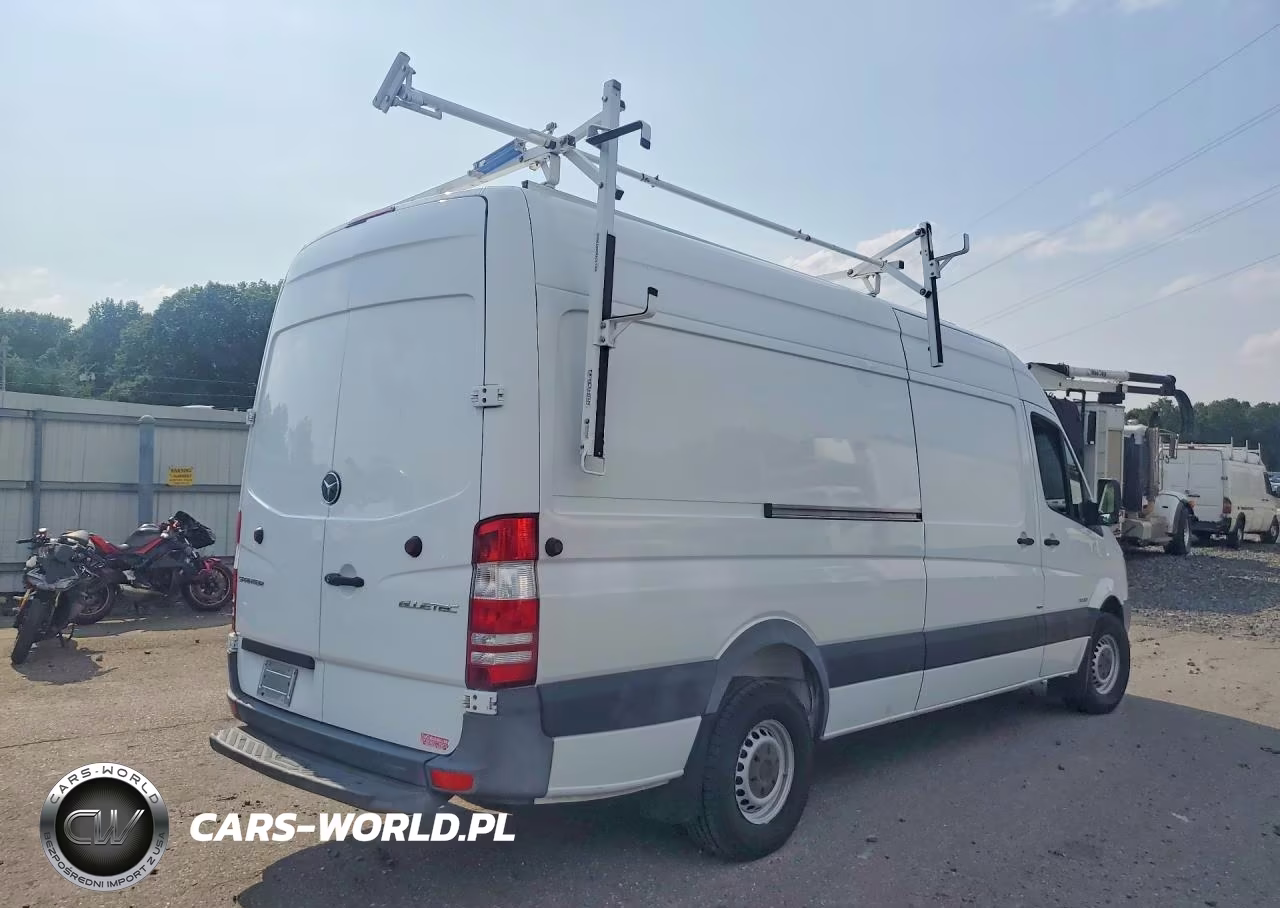 2014 Mercedes-Benz Sprinter 2500 VIN:WD3PE8DC3E5836036 - 3
