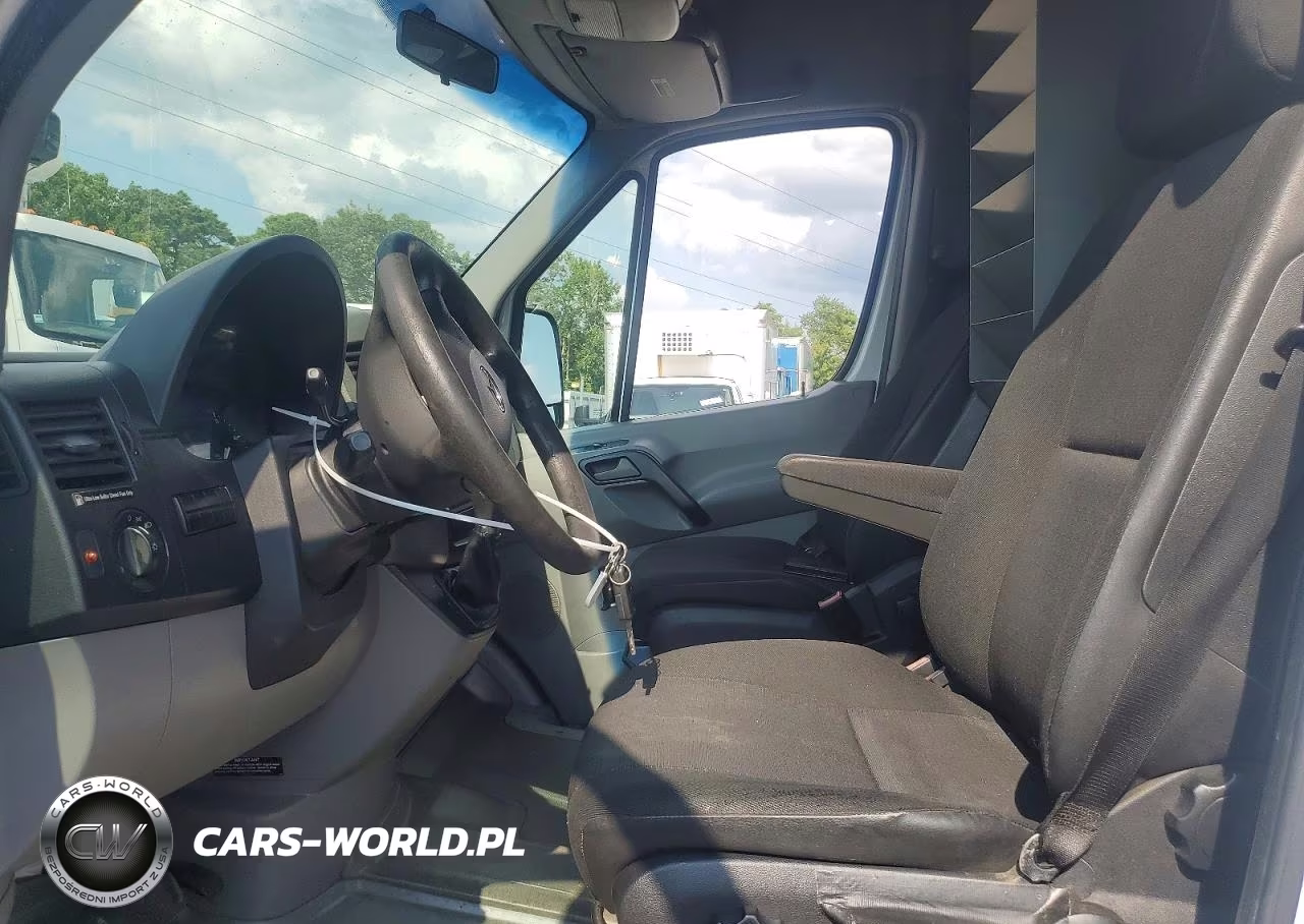 2014 Mercedes-Benz Sprinter 2500 VIN:WD3PE8DC3E5836036 - 7