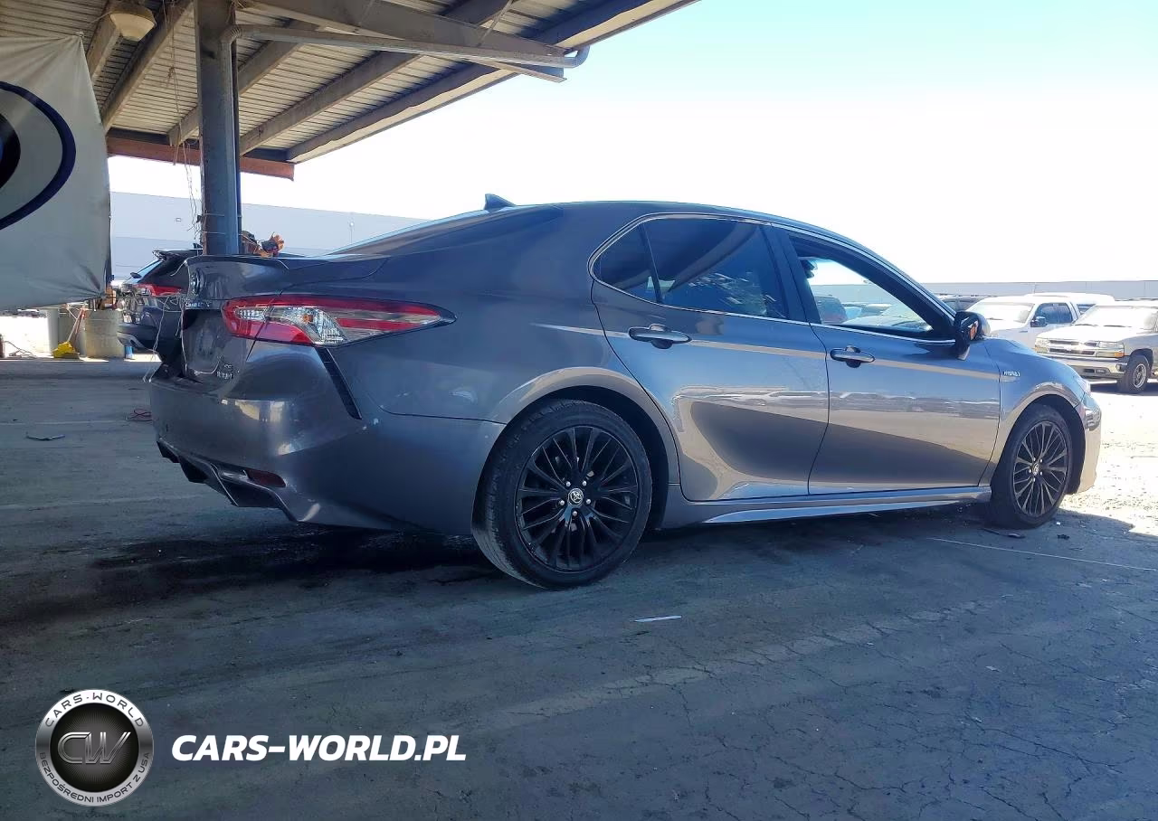 2020 Toyota Camry Se VIN:4T1J31AK1LU538880 - 3