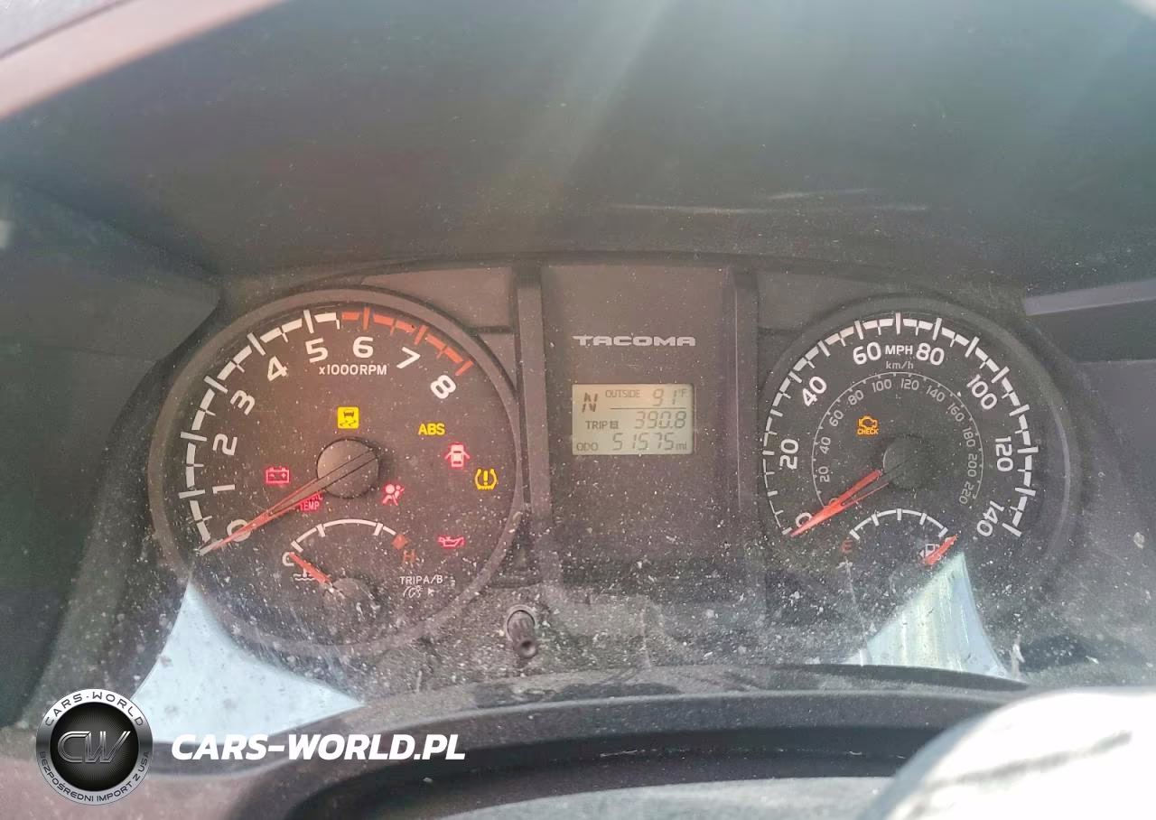 2016 Toyota Tacoma Sr VIN:5TFSX5ENXGX042005 - 9