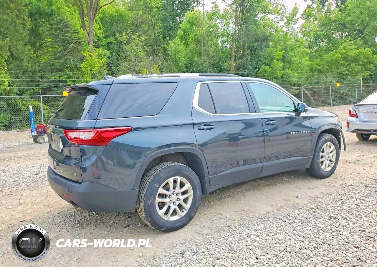 2018 Chevrolet Traverse Lt VIN:1GNEVGKW4JJ280641 - 3