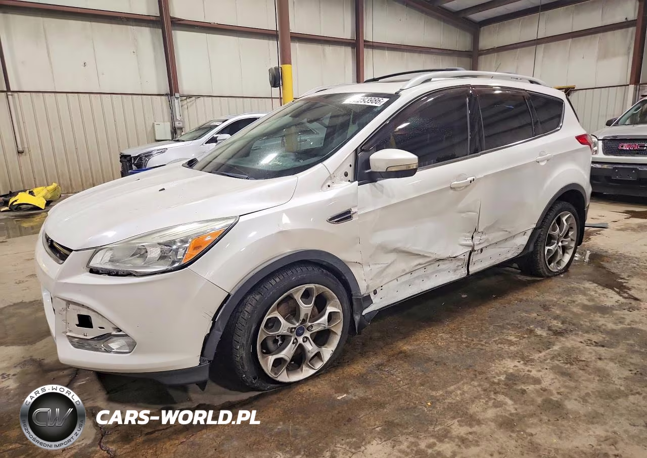 2014 Ford Escape Titanium – zdjęcie 1 z 14