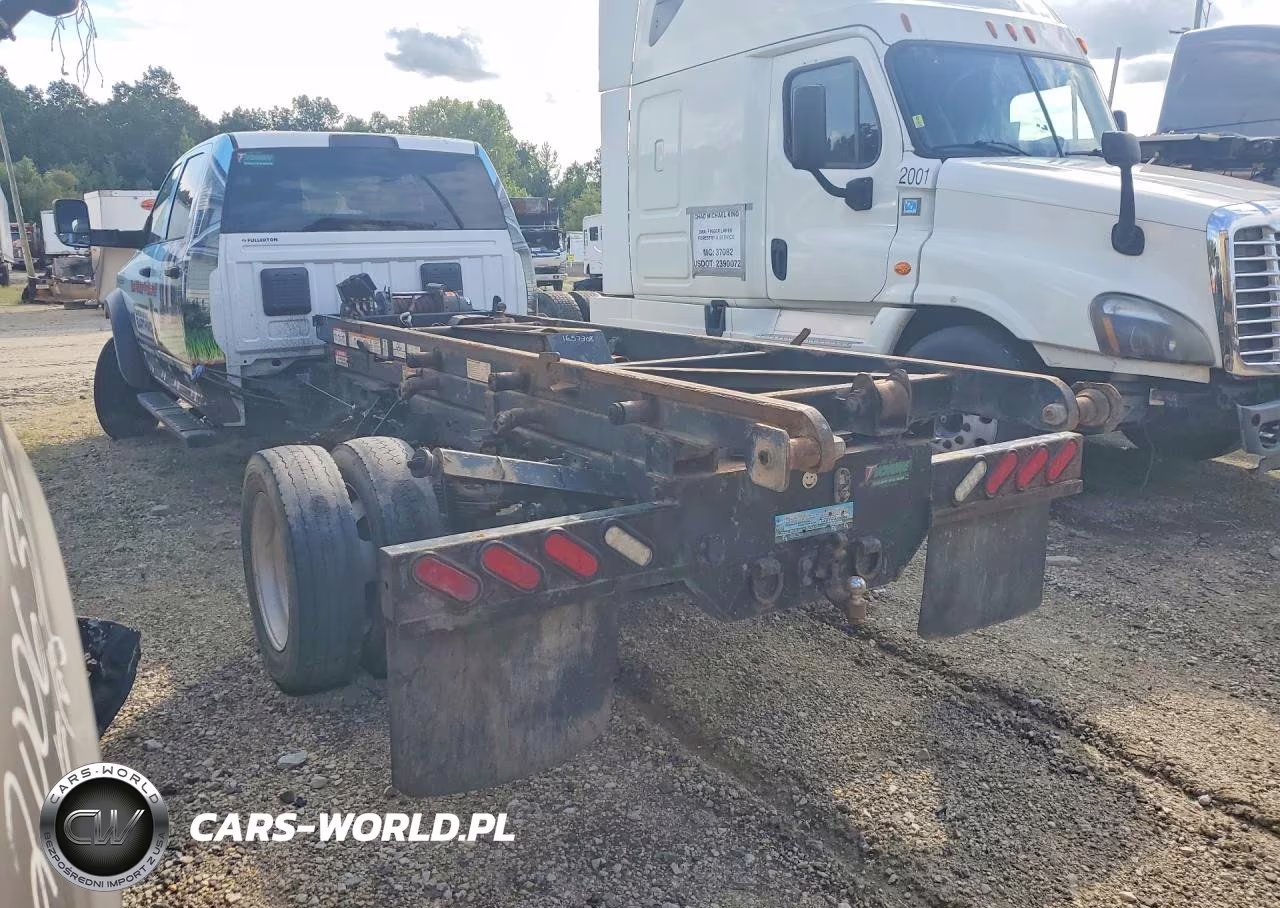 2018 Ram 5500 VIN:3C7WRNFL1JG352096 - 2