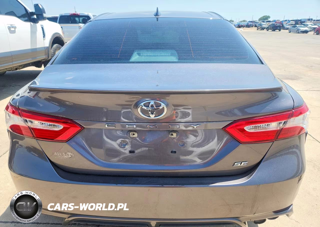 2020 Toyota Camry Se VIN:4T1G11AK5LU350332 - 6