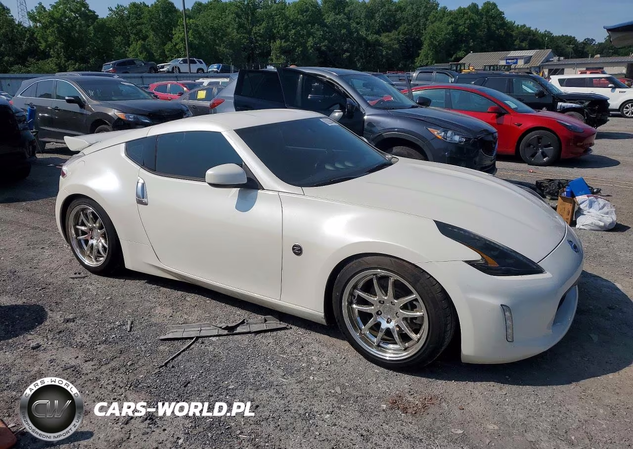 2013 Nissan 370Z Base VIN:JN1AZ4EHXDM380711 - 4
