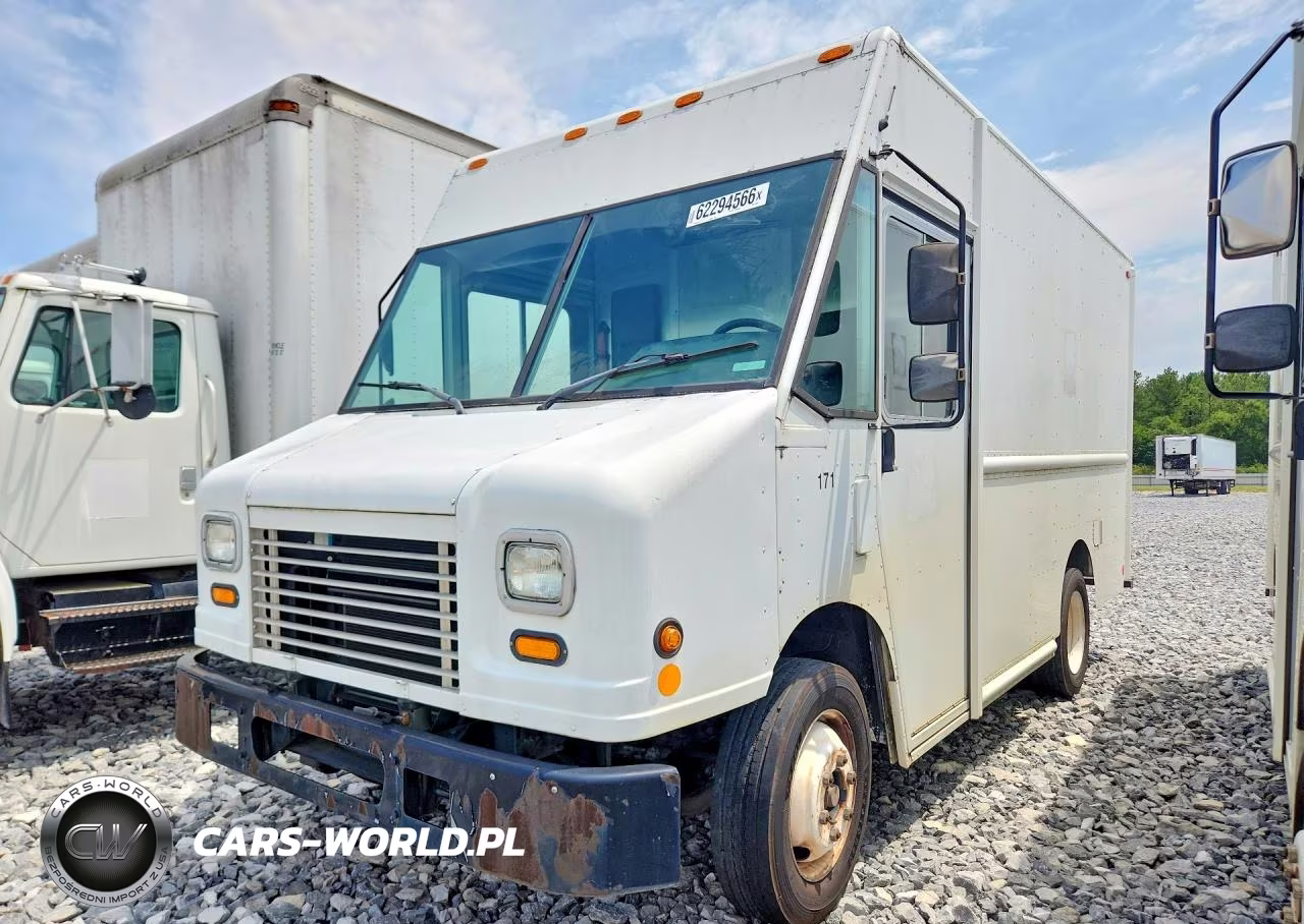 2011 Freightliner Chassis M Line Walk-In Van – zdjęcie 1 z 13