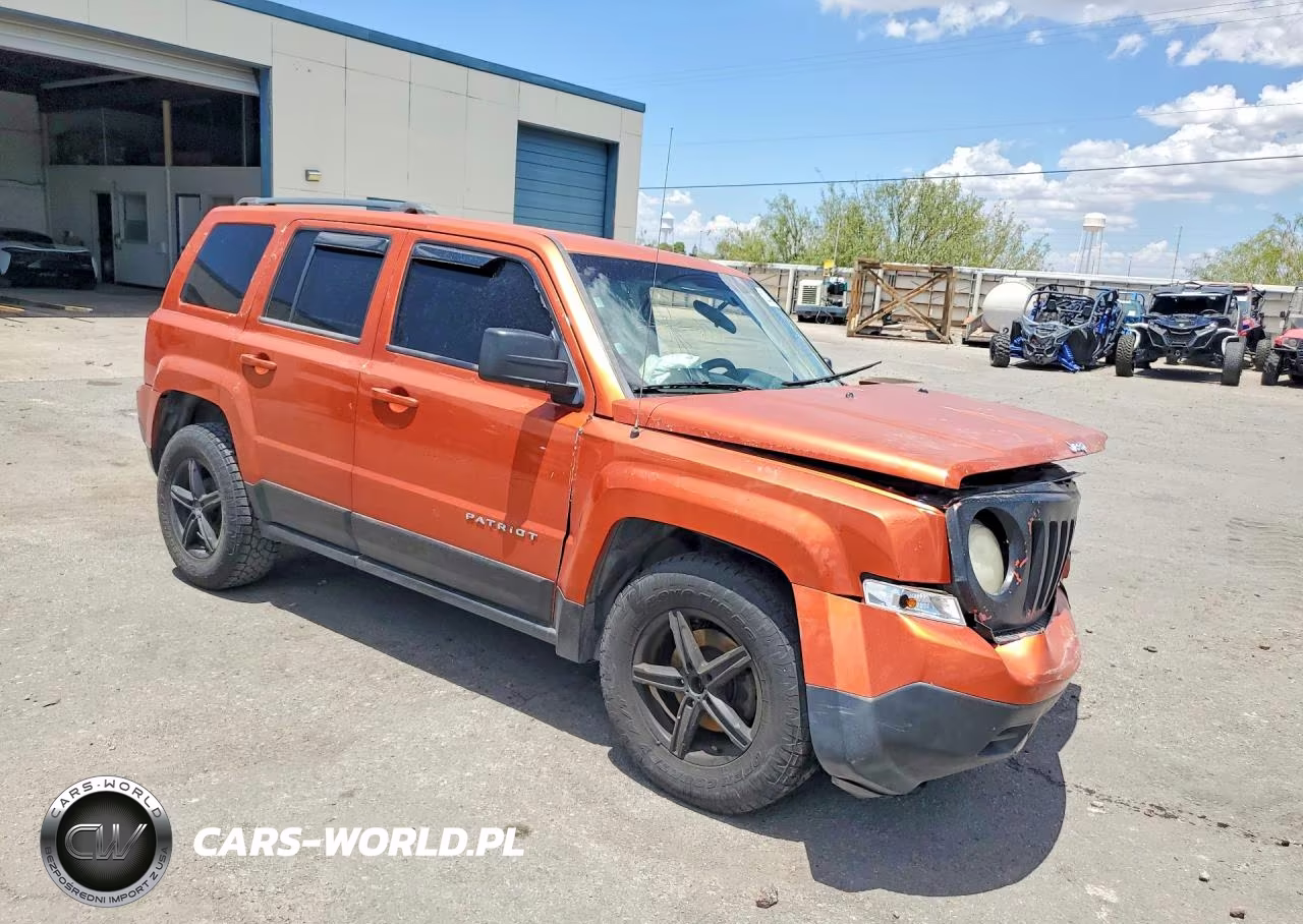 2013 Jeep Patriot Sport VIN:1C4NJPBA2DD186754 - 4