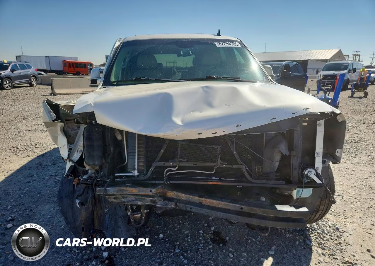2009 Cadillac Escalade VIN:1GYFK23249R294048 - 5