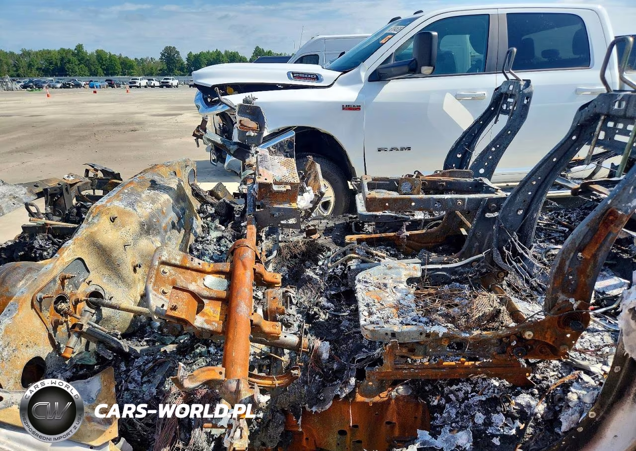 2024 Ford F250 Super Duty VIN:1FT7W2BN4REE37307 - 7