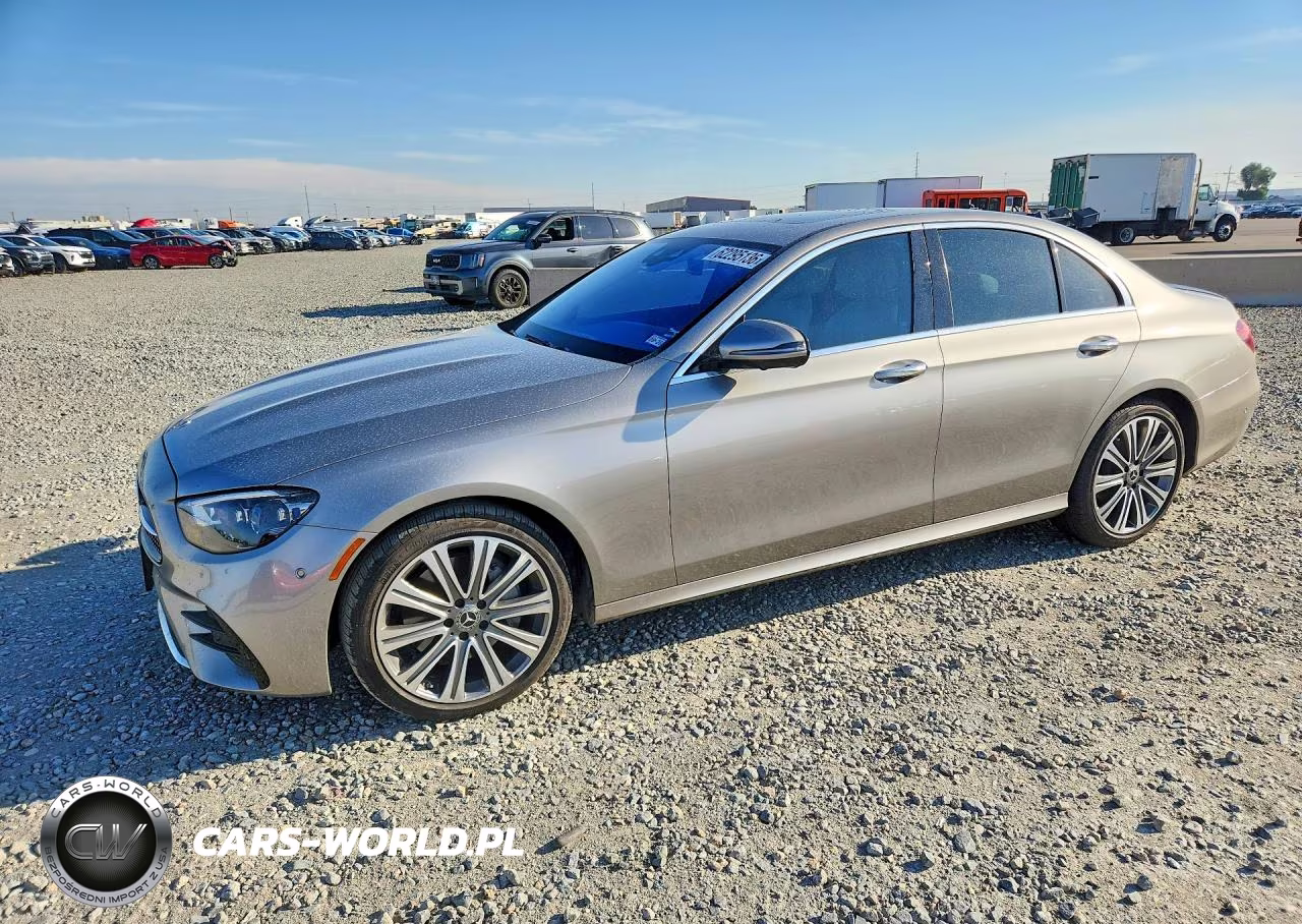 2023 Mercedes-Benz E 350 – zdjęcie 1 z 12