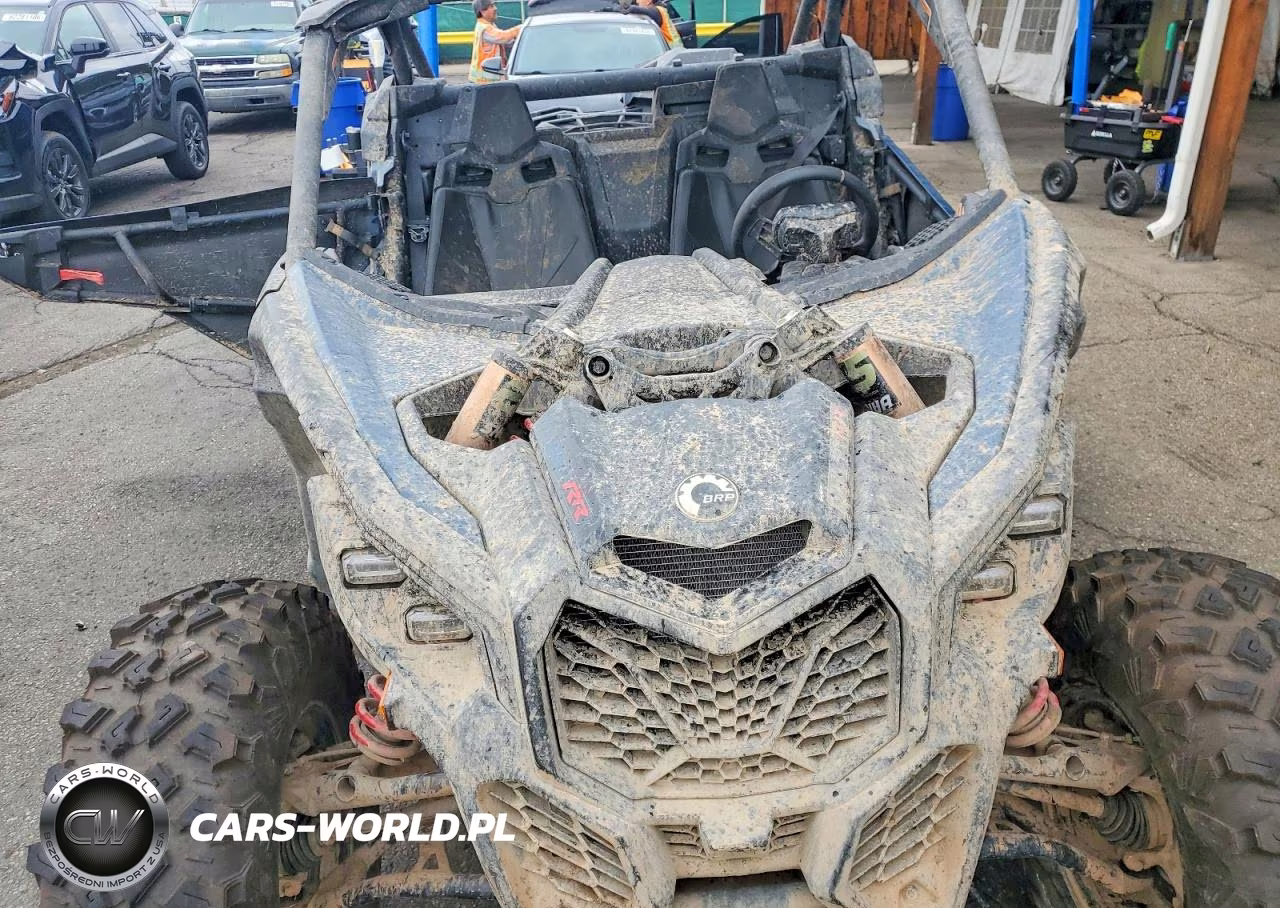 2026 Can-Am Maverick X3 Utility Vehicle VIN:3JBVGAV42TE001474 - 7