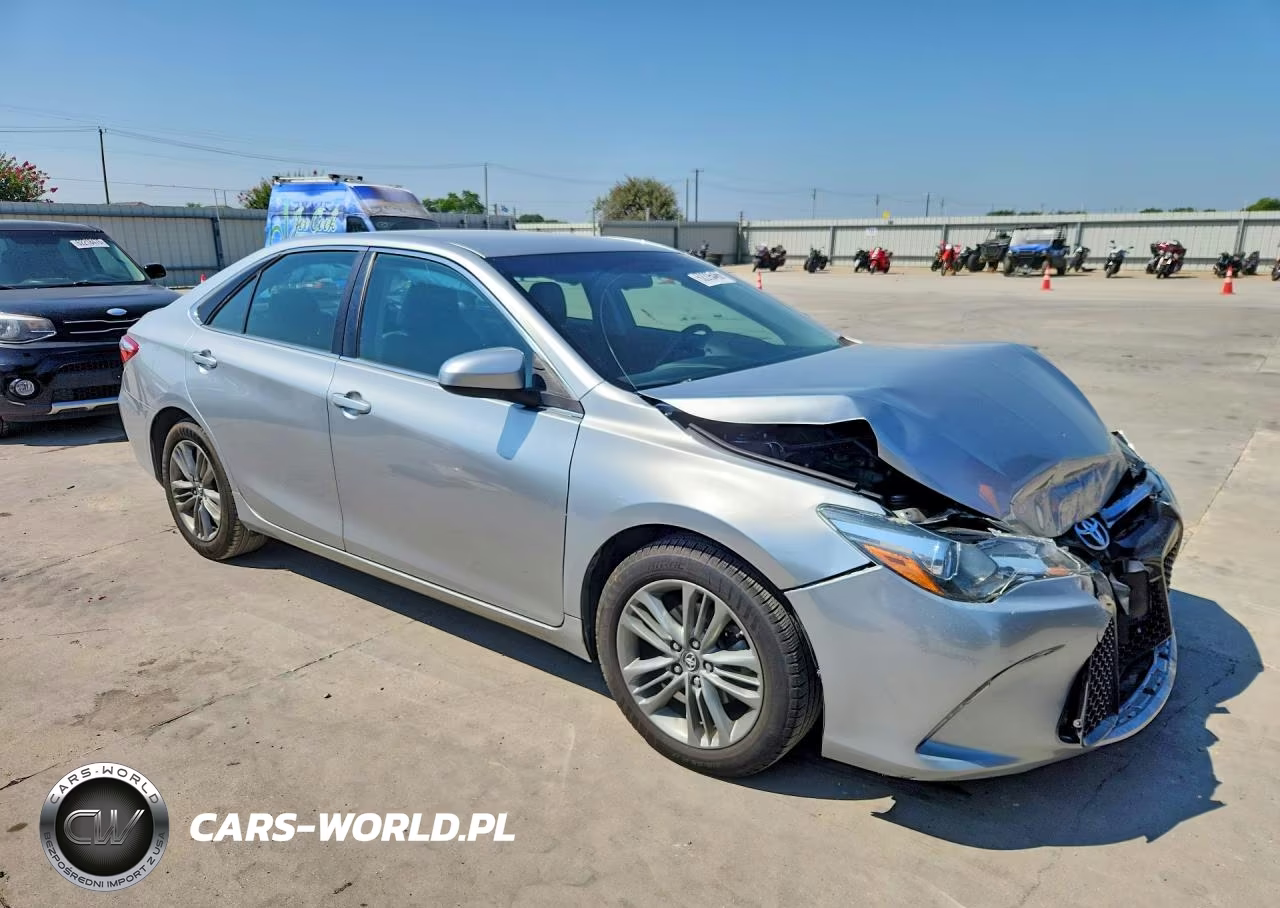 2016 Toyota Camry Se VIN:4T1BF1FK0GU595436 - 4