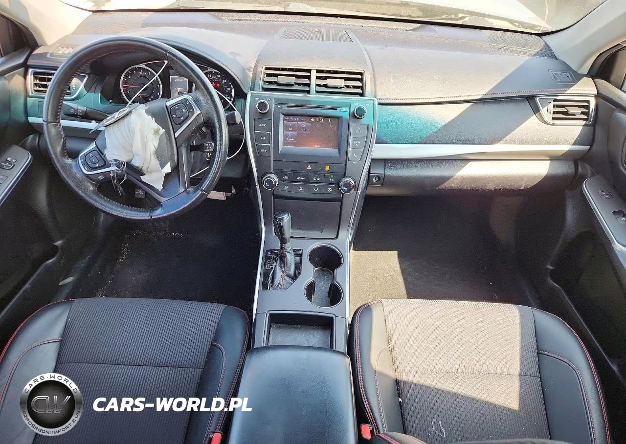 2016 Toyota Camry Se VIN:4T1BF1FK0GU595436 - 8