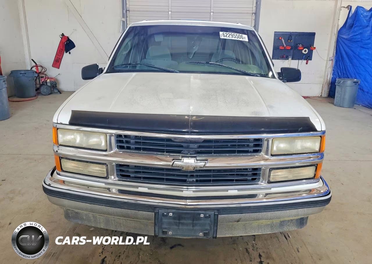 1996 Chevrolet Tahoe C1500 VIN:1GNEC13R4TJ308646 - 5