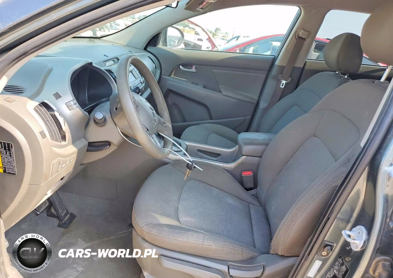 2014 Kia Sportage Lx VIN:KNDPBCAC8E7549107 - 7