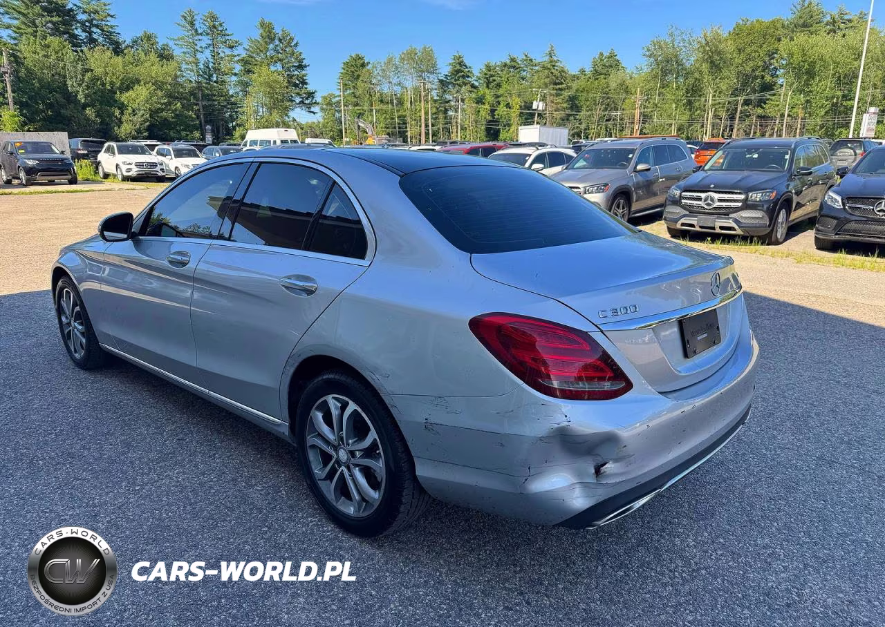2015 Mercedes-Benz C 300 4Matic VIN:55SWF4KBXFU034762 - 3