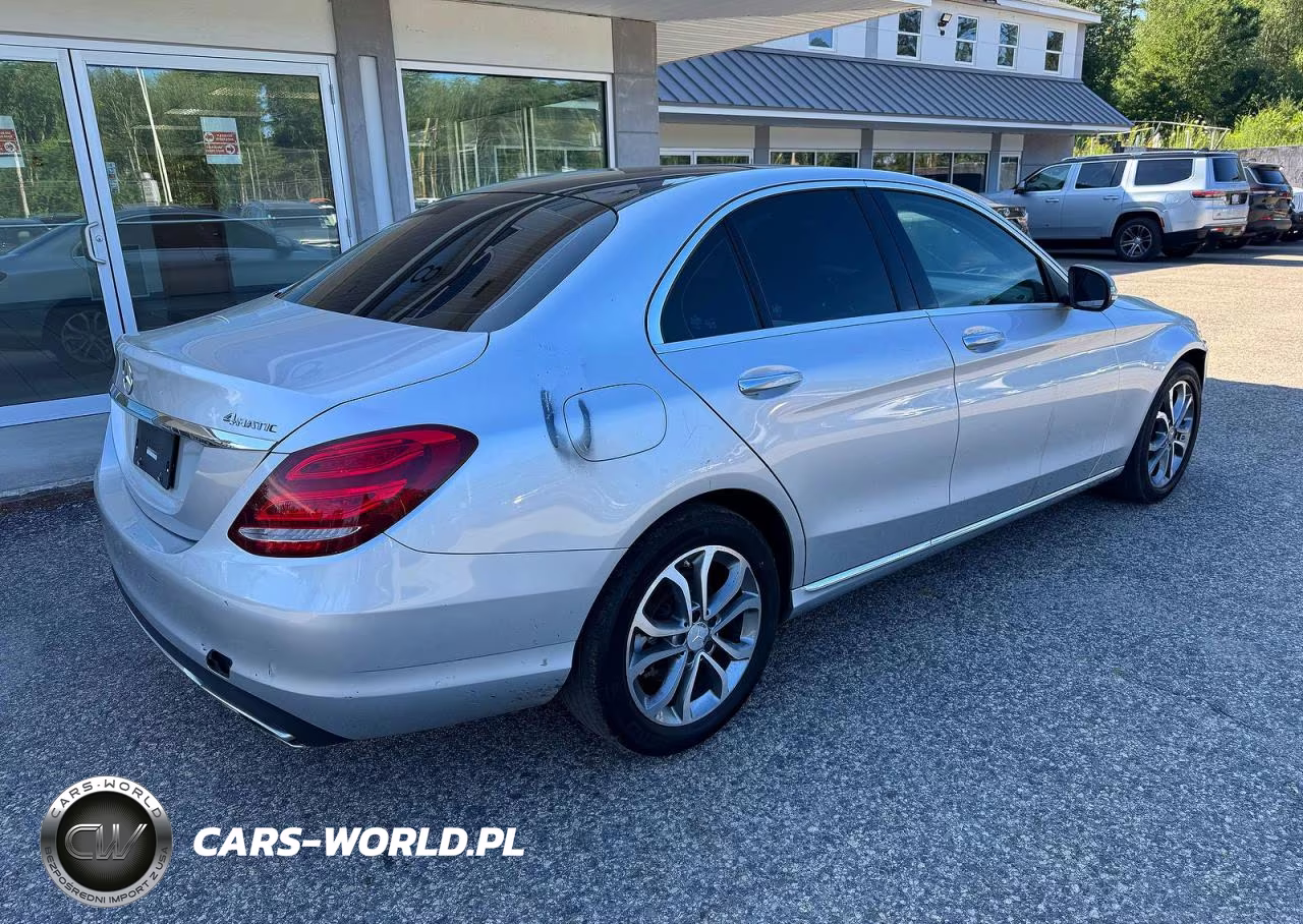 2015 Mercedes-Benz C 300 4Matic VIN:55SWF4KBXFU034762 - 4