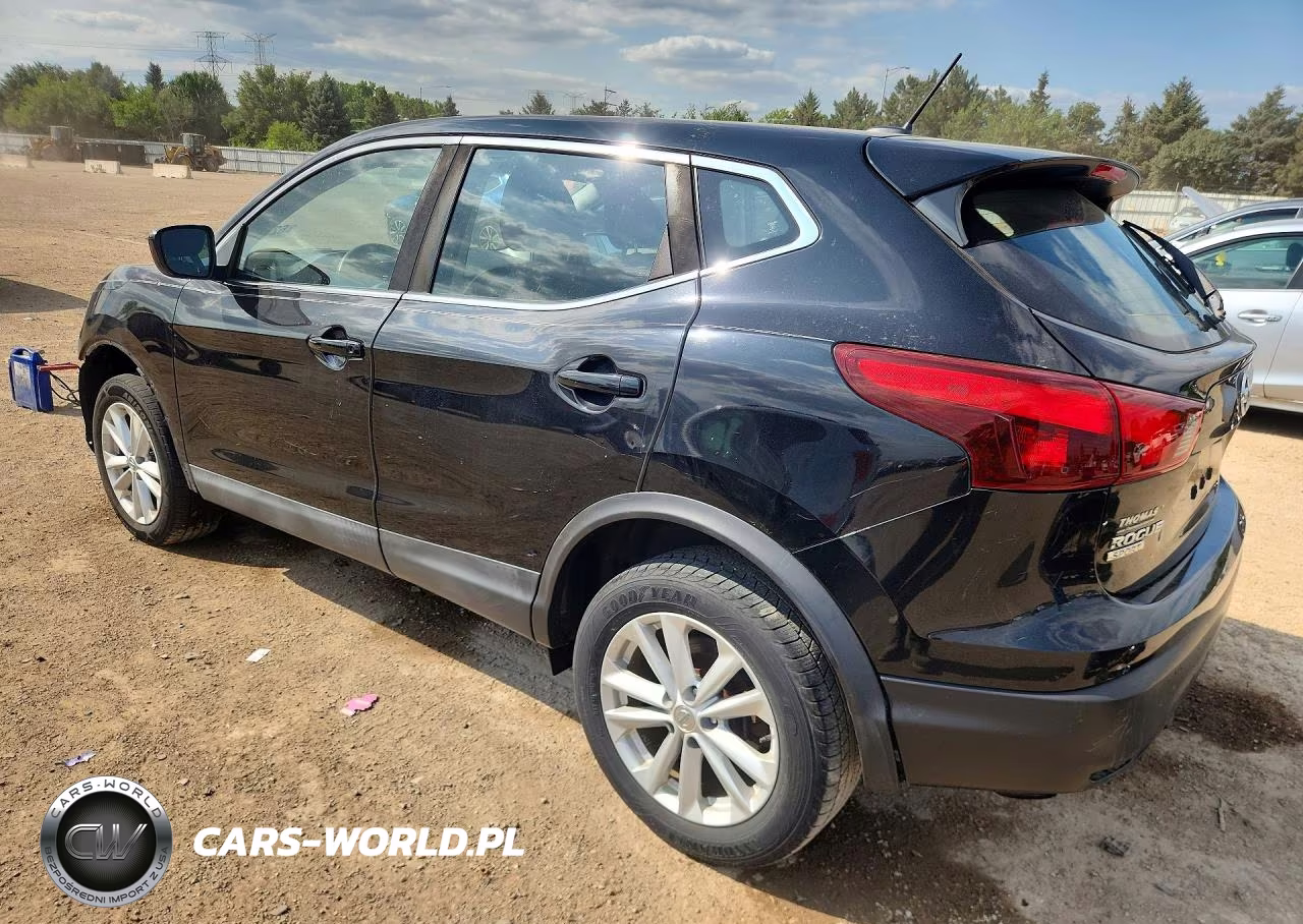 2017 Nissan Rogue Sport S VIN:JN1BJ1CR5HW113394 - 2