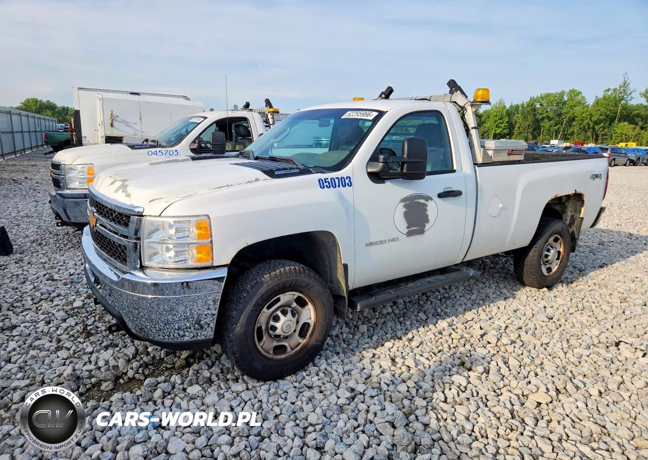 2013 Chevrolet Silverado K2500 Heavy Duty – zdjęcie 1 z 12