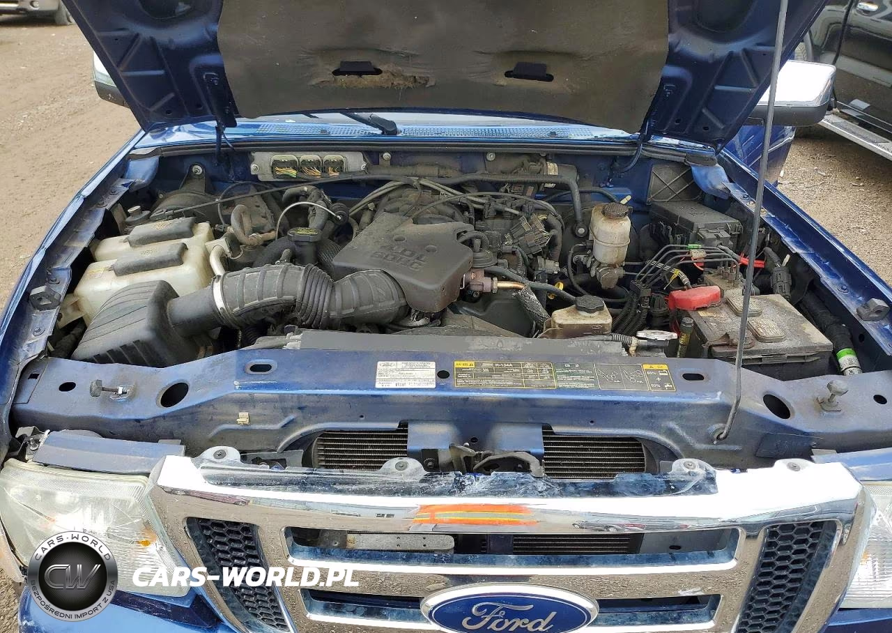 2011 Ford Ranger Super Cab VIN:1FTLR4FE5BPA96800 - 11