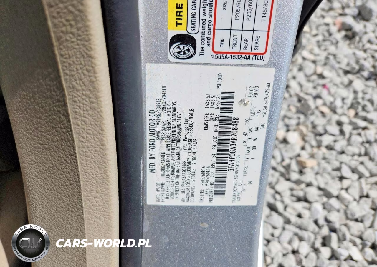 2010 Ford Fusion S VIN:3FAHP0GA3AR208488 - 12