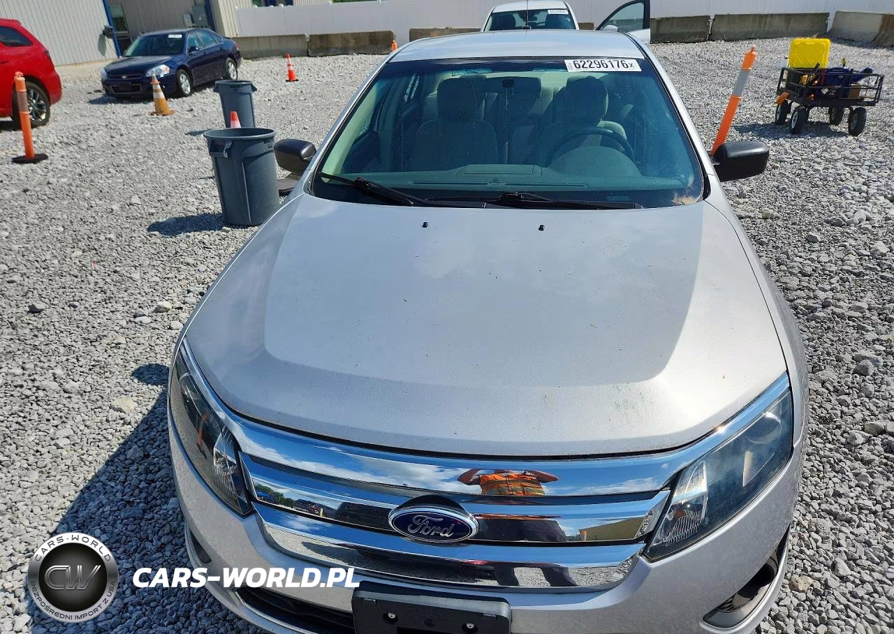 2010 Ford Fusion S VIN:3FAHP0GA3AR208488 - 5