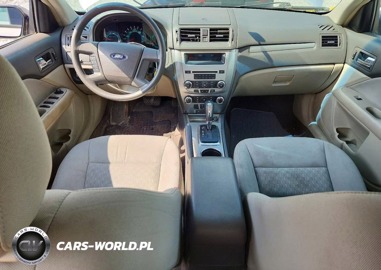 2010 Ford Fusion S VIN:3FAHP0GA3AR208488 - 8