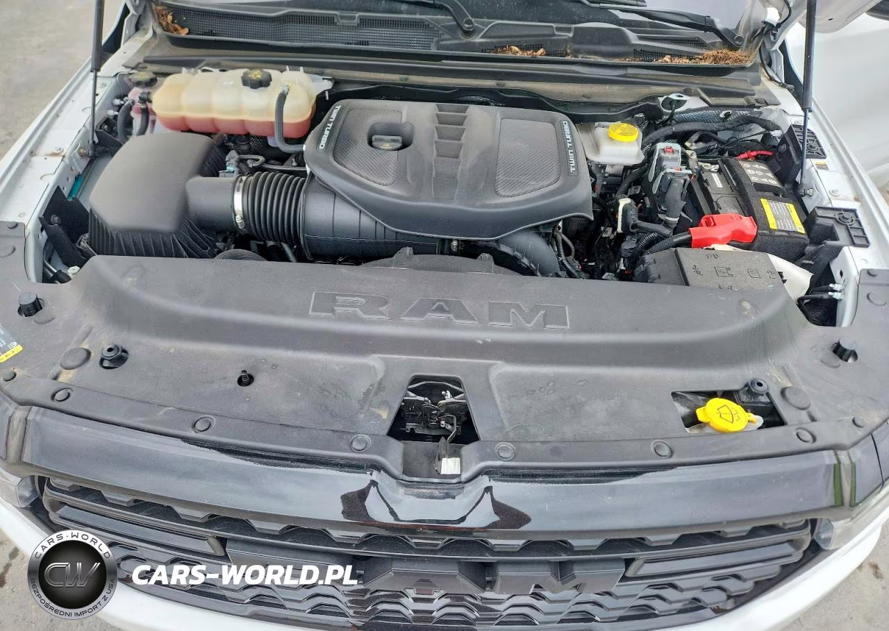 2025 Ram 1500 Limited VIN:1C6SRFHP7SN715373 - 11