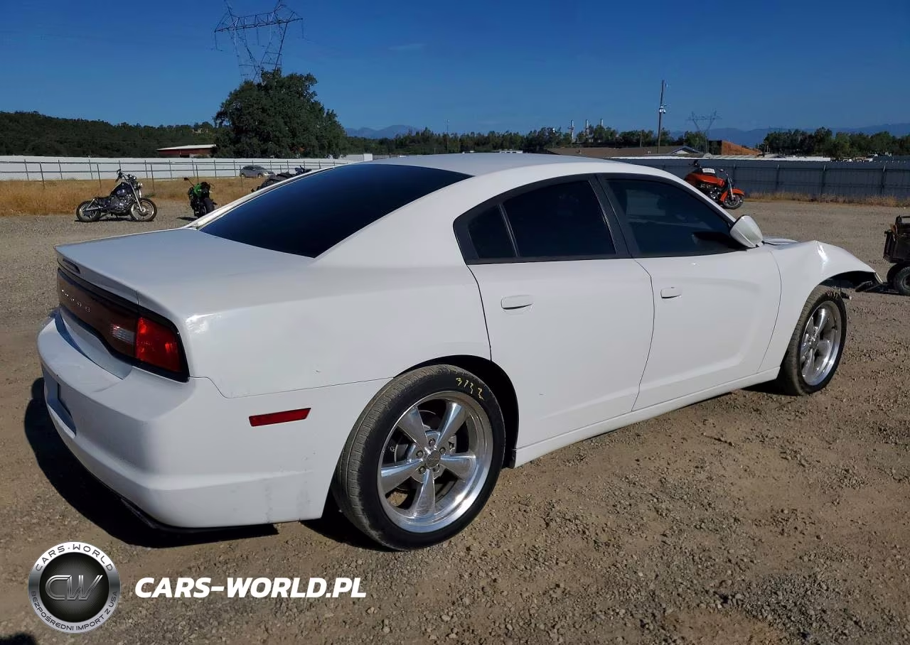 2014 Dodge Charger Se VIN:2C3CDXBG1EH243571 - 3