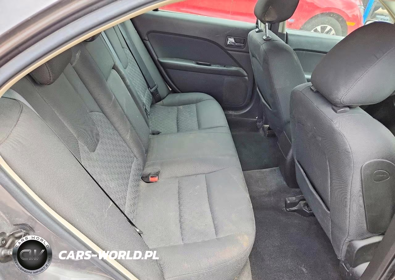2010 Ford Fusion Se VIN:3FAHP0HA7AR409115 - 10