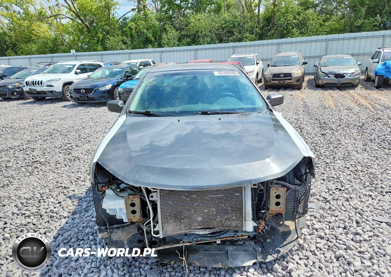 2010 Ford Fusion Se VIN:3FAHP0HA7AR409115 - 5