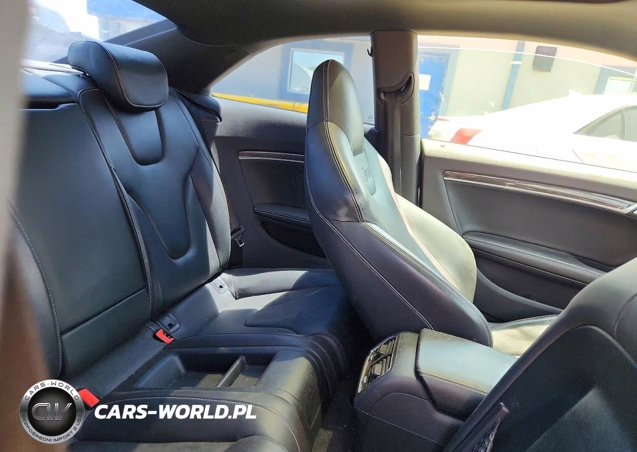 2013 Audi S5 Premium Plus VIN:WAUCGAFR8DA024225 - 10