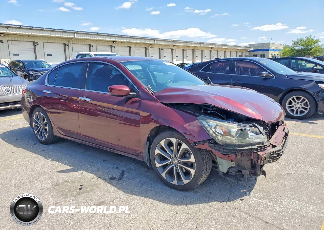 2015 Honda Accord Sport VIN:1HGCR2F58FA117752 - 4