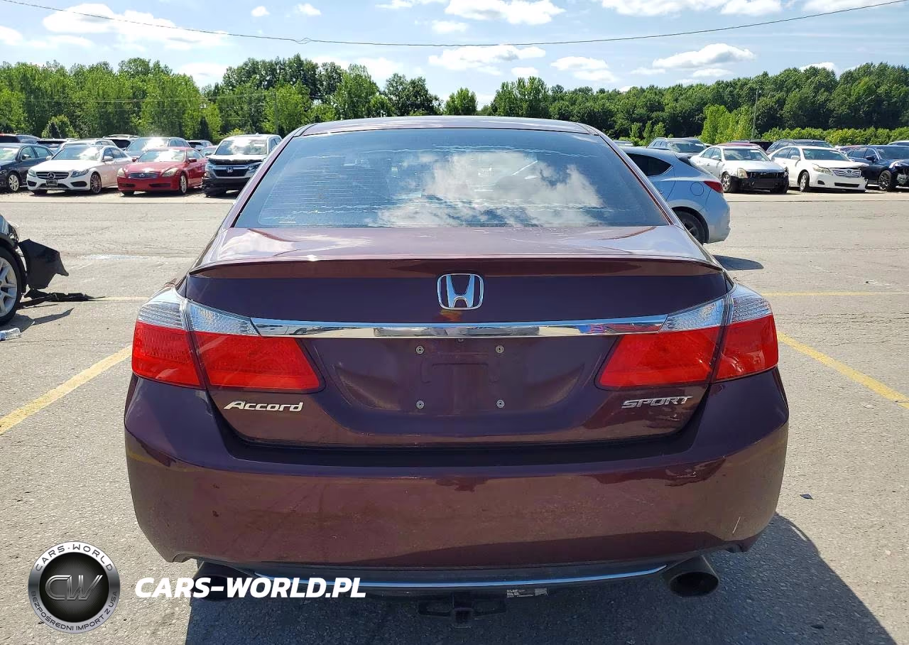 2015 Honda Accord Sport VIN:1HGCR2F58FA117752 - 6