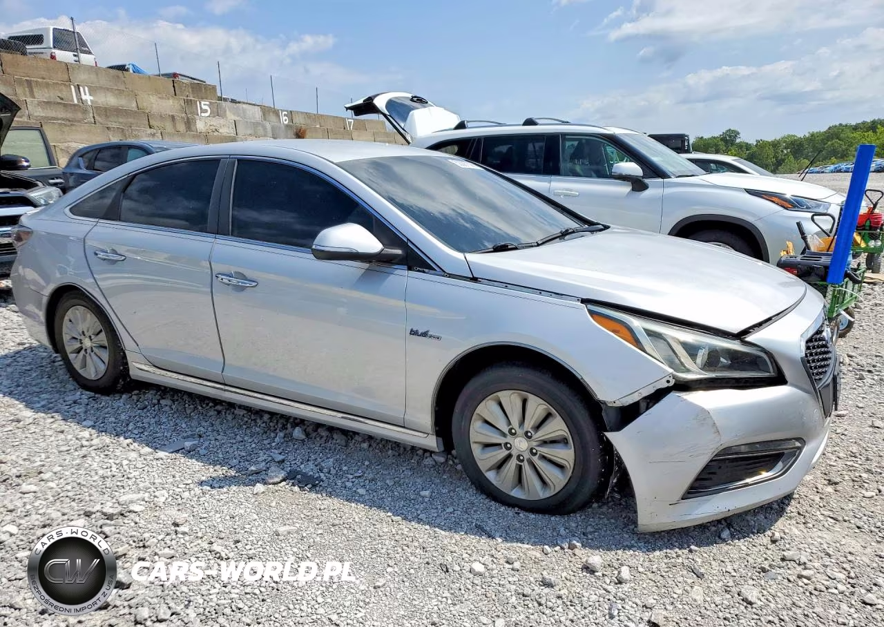 2016 Hyundai Sonata Hybrid Se VIN:KMHE24L15GA022247 - 4