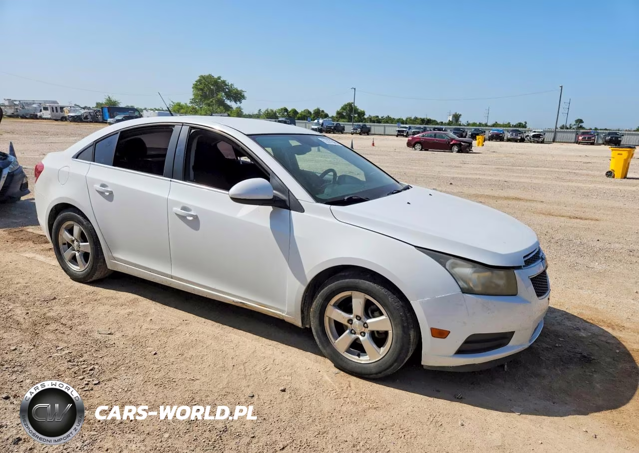 2013 Chevrolet Cruze Lt VIN:1G1PC5SB8D7159906 - 4