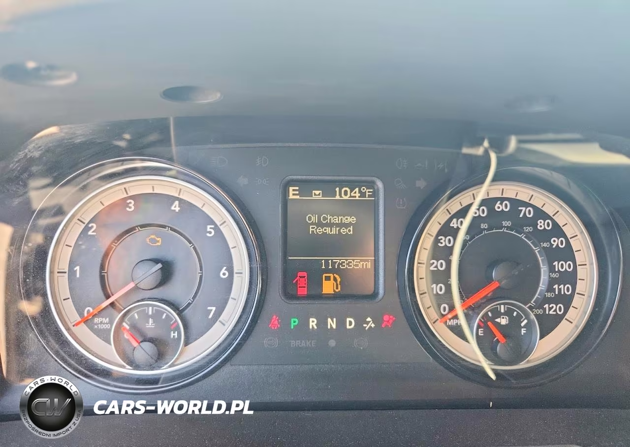 2019 Ram 1500 Classic Tradesman 4X2 6'4 Box VIN:1C6RR6FG2KS521448 - 9
