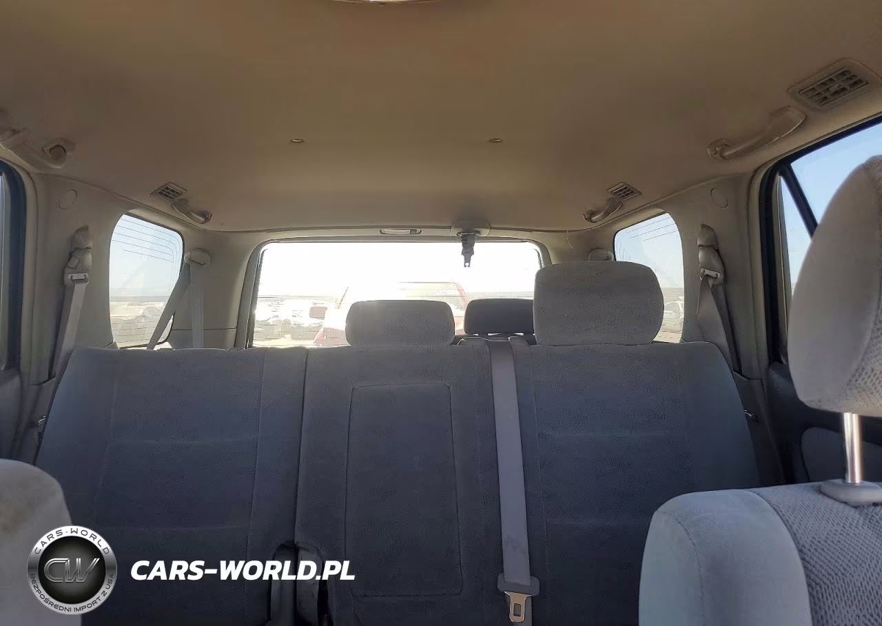 2005 Toyota Sequoia Sr5 VIN:5TDZT34A95S241000 - 10