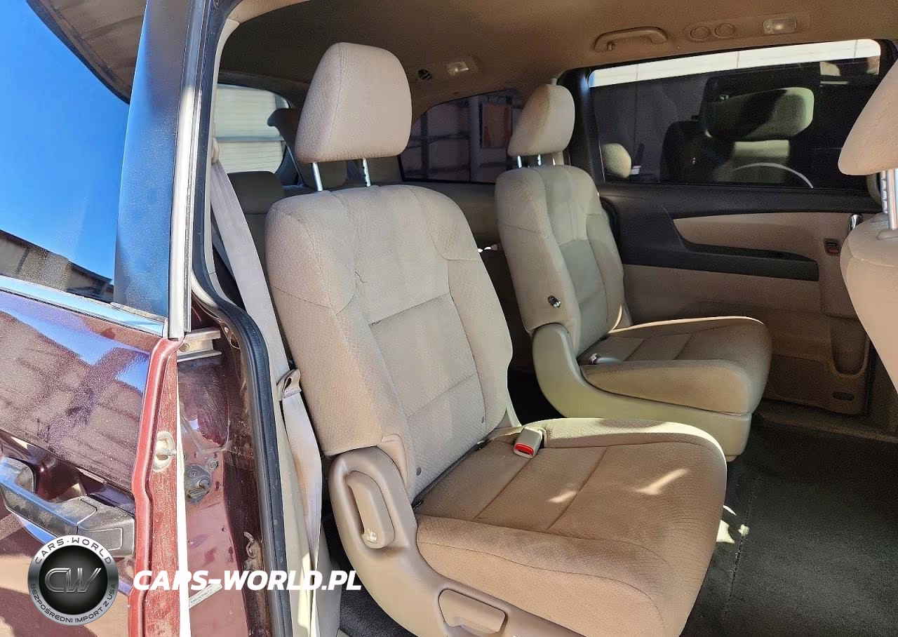2014 Honda Odyssey Lx VIN:5FNRL5H25EB067736 - 11