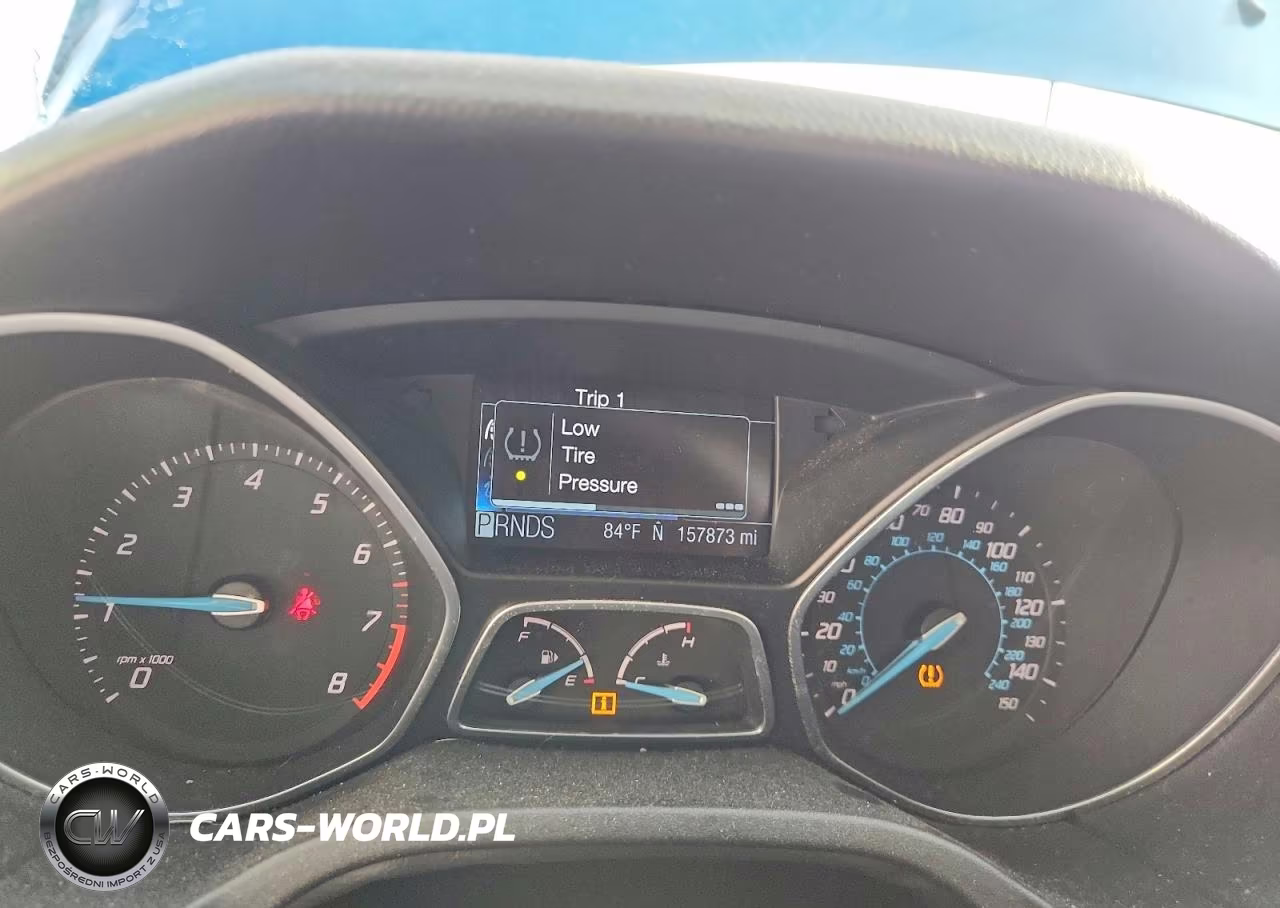 2012 Ford Focus Titanium VIN:1FAHP3N24CL273431 - 9
